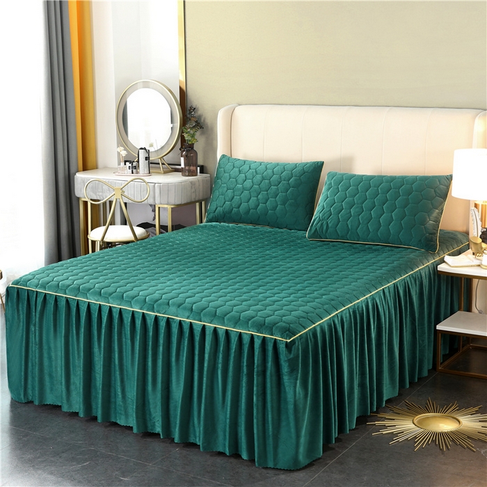 91家纺网 家纺一手货源 找家纺 胜权家纺 2023新款牛奶绒纯色夹棉单床裙单件保暖三件套席梦思床护垫 唯美-孔雀绿