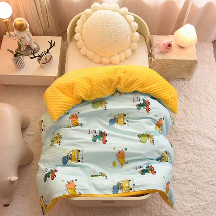 91家纺网 家纺一手货源 找家纺 （总）宝贝优选  2023新款儿童豆豆绒冬被（可拆卸）