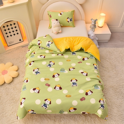 91家纺网 家纺一手货源 找家纺 （总）宝贝优选  2023新款儿童豆豆绒冬被（可拆卸）