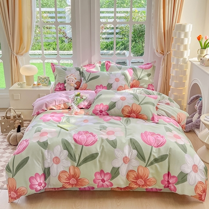 91家纺网 家纺一手货源 找家纺 绵庭家纺 2023新款12868系列全棉小清新印花四件套 荷花映红
