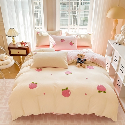 眠屿家纺 2023新款牛奶绒毛巾绣四件套（温馨版） 水蜜桃