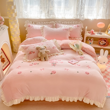眠屿家纺2023新款花边款毛巾绣牛奶绒四件套（温馨版）花边玫瑰恋曲-粉