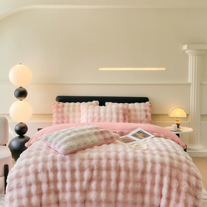 91家纺网 家纺一手货源 找家纺 慕晨 2023新款兔兔绒四件套暖冬系列 暖冬-粉