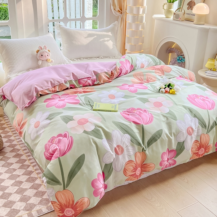 91家纺网 家纺一手货源 找家纺 绵庭家纺 2023新款12868系列全棉小清新印花单被套 荷花映红