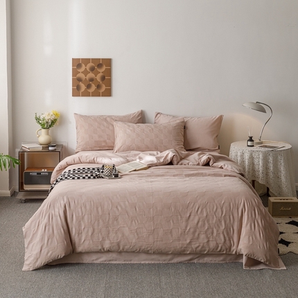 91家纺网 家纺一手货源 找家纺 （总）卡姿家纺 2023新款秋冬三层纱水洗棉大提花四件套