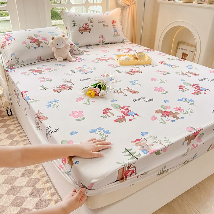 91家纺网 家纺一手货源 找家纺 绵庭家纺 2023新款12868系列全棉小清新印花单床笠 森林狂欢