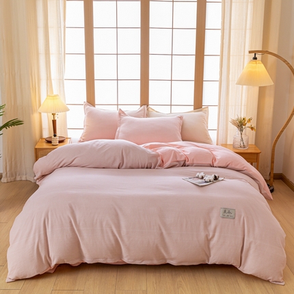 91家纺网 家纺一手货源 找家纺 花满路 2023新款色织水洗棉麻无印风四件套 粉红条