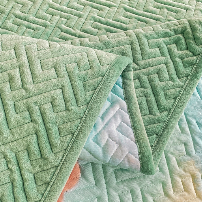 91家纺网 家纺一手货源 找家纺 恋绒家纺 2025新款高克重240克宝宝绒床盖一面绒一面棉床罩 薄荷绿