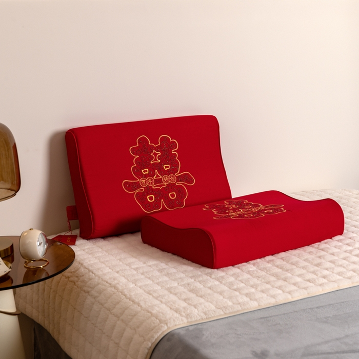 91家纺网 家纺一手货源 找家纺 （总）桐格乳胶 2023新款乳胶枕全棉婚庆乳胶枕头结婚枕芯含内外套