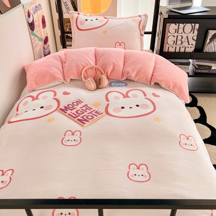 91家纺网 家纺一手货源 找家纺 （总）川悦生活 2023新款高克重宿舍牛奶绒三件套四件套