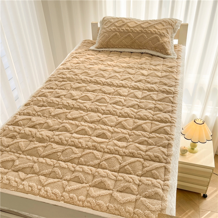 91家纺网 家纺一手货源 找家纺 喜居 2023新款塔芙绒床垫薄床垫子床褥子床护垫 奶咖