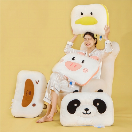 91家纺网 家纺一手货源 找家纺 昕科 2025新款全棉四色卡通枕-纯棉卡通熊猫枕成人枕芯分区绣花刺绣颈椎枕头护颈枕芯直播爆款枕头 小粉猪【单只装】