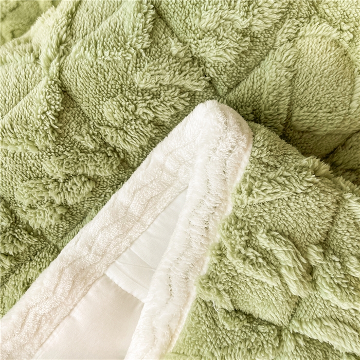 91家纺网 家纺一手货源 找家纺 喜居 2023新款塔芙绒床垫薄床垫子床褥子床护垫 果绿