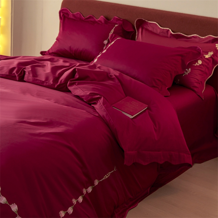 91家纺网 家纺一手货源 找家纺 （总）云胡 2023新款长绒棉贡缎婚庆四件套-郁金香-千禧红