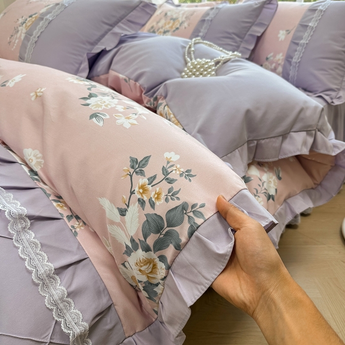 91家纺网 家纺一手货源 找家纺 金米诺 2024新款蝴蝶结韩版蕾丝花边床裙四件套 漫花山影-清新粉