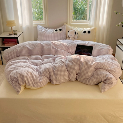 91家纺网 家纺一手货源 找家纺 2023新款ins水洗棉色织大眼睛毛巾绣花多巴胺少女纯棉系列四件套 水洗棉-大眼黄紫格2