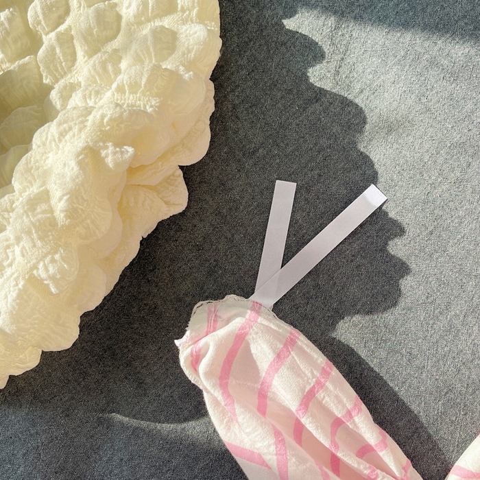 91家纺网 家纺一手货源 找家纺 2023新款ins水洗棉色织大眼睛毛巾绣花多巴胺少女纯棉系列四件套 水洗棉-大眼粉条灰灰