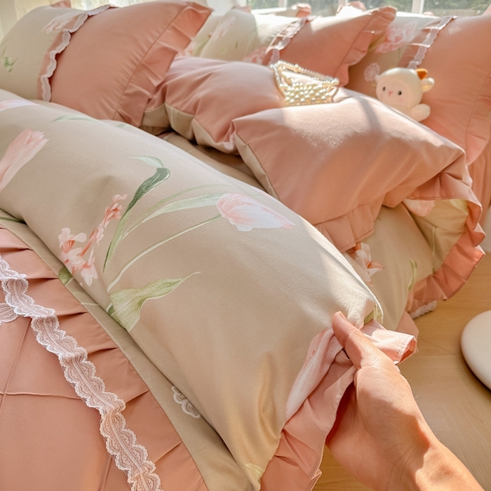 91家纺网 家纺一手货源 找家纺 金米诺 2024新款蝴蝶结韩版蕾丝花边床裙四件套 旋风记忆-温情咖