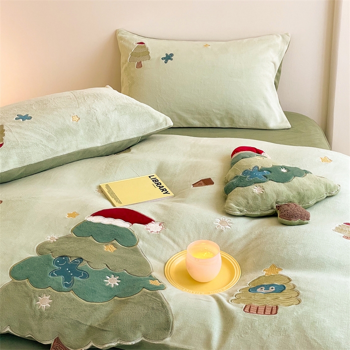 91家纺网 家纺一手货源 找家纺 （总）西西家居 2023新款正宗230g全消光牛奶绒四件套-绿色树林