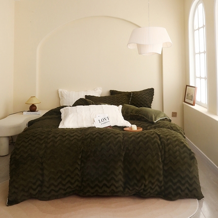 橘滋 2023新款A版360克皮草绒B版高克重牛奶绒四件套 吉安娜-格勒绿