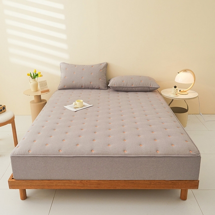 91家纺网 家纺一手货源 找家纺 （总）纤雅床笠 2024新款纯棉水洗棉刺绣夹棉大豆床笠--梵宝