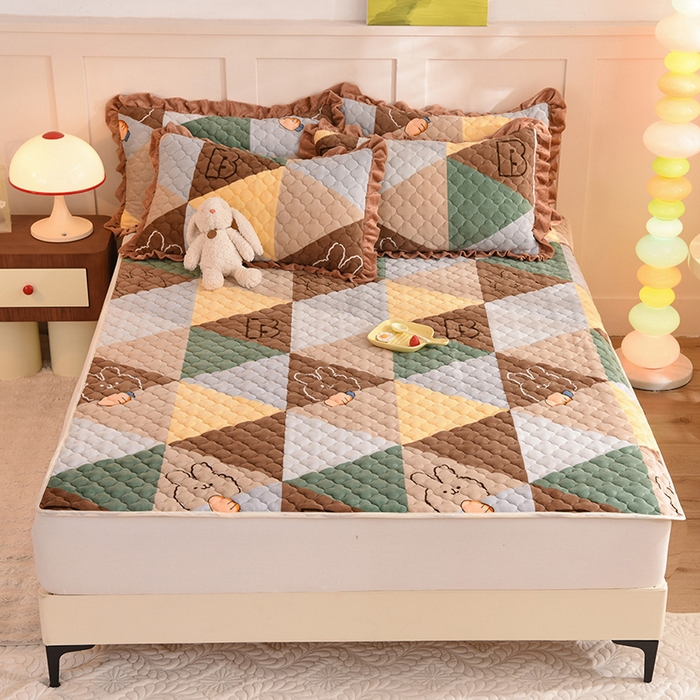 91家纺网 家纺一手货源 找家纺 美达2025新款牛奶绒直边款牛奶绒床垫床褥床盖三件套 萝卜兔