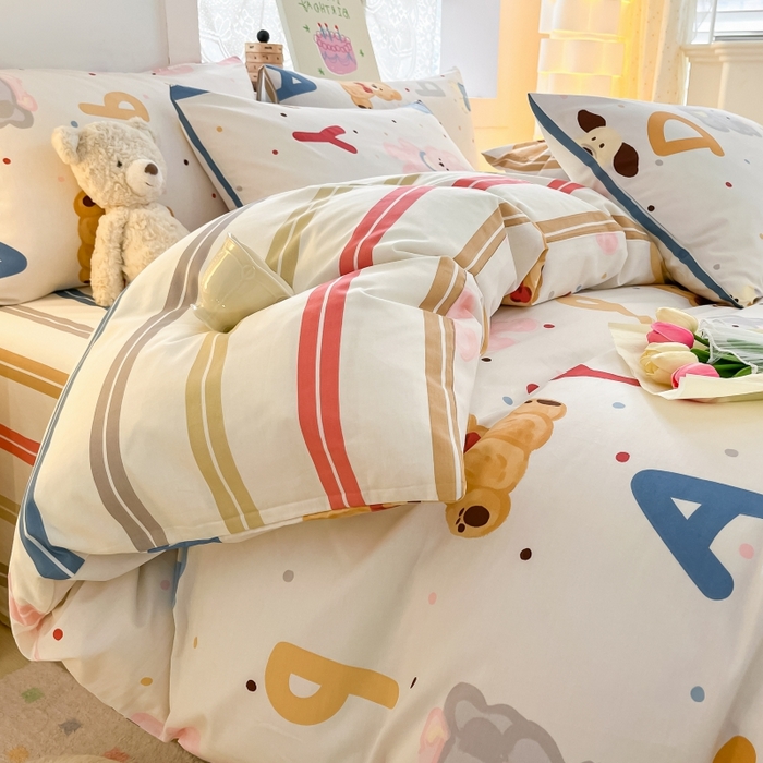 91家纺网 家纺一手货源 找家纺 曼之夏 2023新款全棉可爱卡通印花四件套 生日趴