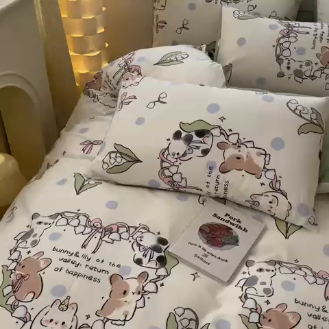 91家纺网 家纺一手货源 找家纺 曼之夏 2023新款全棉可爱卡通印花四件套 绯云