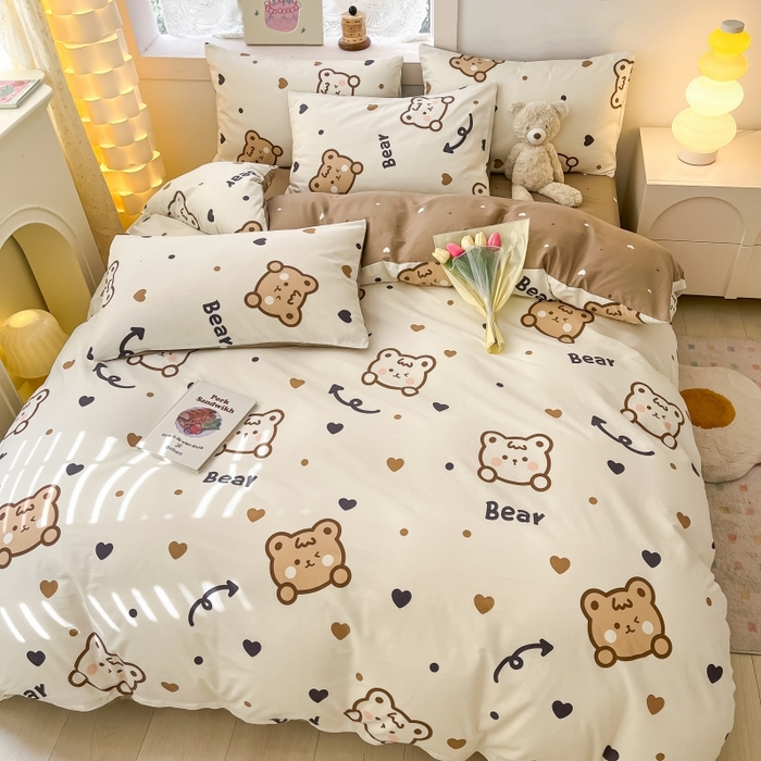 91家纺网 家纺一手货源 找家纺 曼之夏 2023新款全棉可爱卡通印花四件套 点点熊