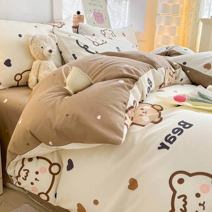 91家纺网 家纺一手货源 找家纺 曼之夏 2023新款全棉可爱卡通印花四件套 点点熊