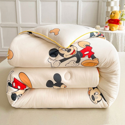 91家纺网 家纺一手货源 找家纺 爱上家居 2023新款迪士尼亲肤磨毛冬被被芯 米奇世界-白色