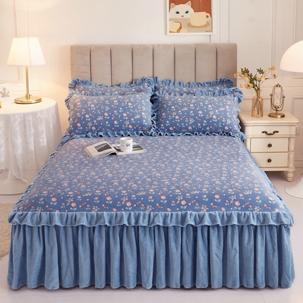 91家纺网 家纺一手货源 找家纺 2023新款加厚防静电牛奶绒印花床裙四件套系列-单床裙 晚玉香