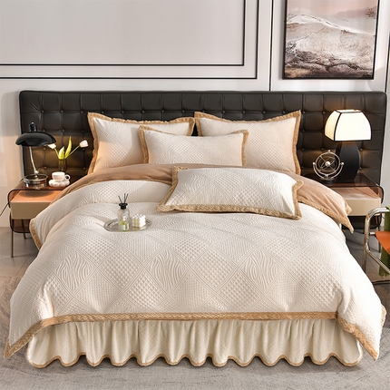 91家纺网 家纺一手货源 找家纺 馨梦缘 2025新款A类牛奶绒雕花四件套 时尚-流行米白