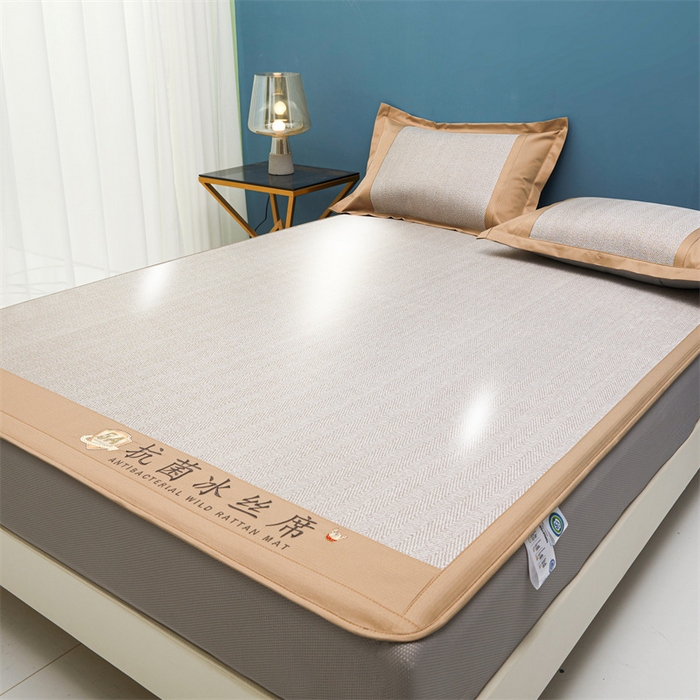 91家纺网 家纺一手货源 找家纺 鑫姿席业 2025新款5A抗菌冰丝凉席系列 乌木咖（床笠款）