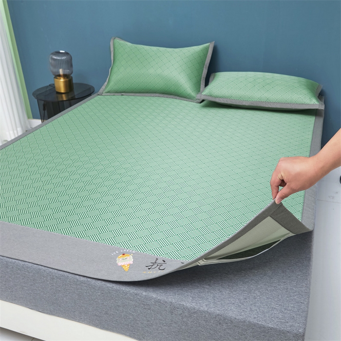 91家纺网 家纺一手货源 找家纺 鑫姿席业 2025新款抗菌冰激凌凉感丝冰丝席系列 冰激凌-水绿