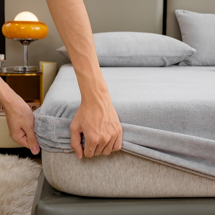 91家纺网 家纺一手货源 找家纺 恋人优选新款高克重纯色牛奶绒床笠牛奶绒纯色床笠单件冬款床罩床垫保护罩