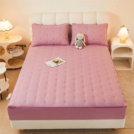 91家纺网 家纺一手货源 找家纺 （总）纤雅床笠 2024新款生姜艾草蝴蝶刺绣全包床笠