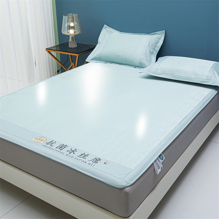 91家纺网 家纺一手货源 找家纺 鑫姿席业 2025新款5A抗菌冰丝凉席系列 云水绿（床笠款）