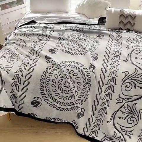 91家纺网 家纺一手货源 找家纺 来菲毛毯 2025新款阳离子剪花复合毛毯 灰蓝