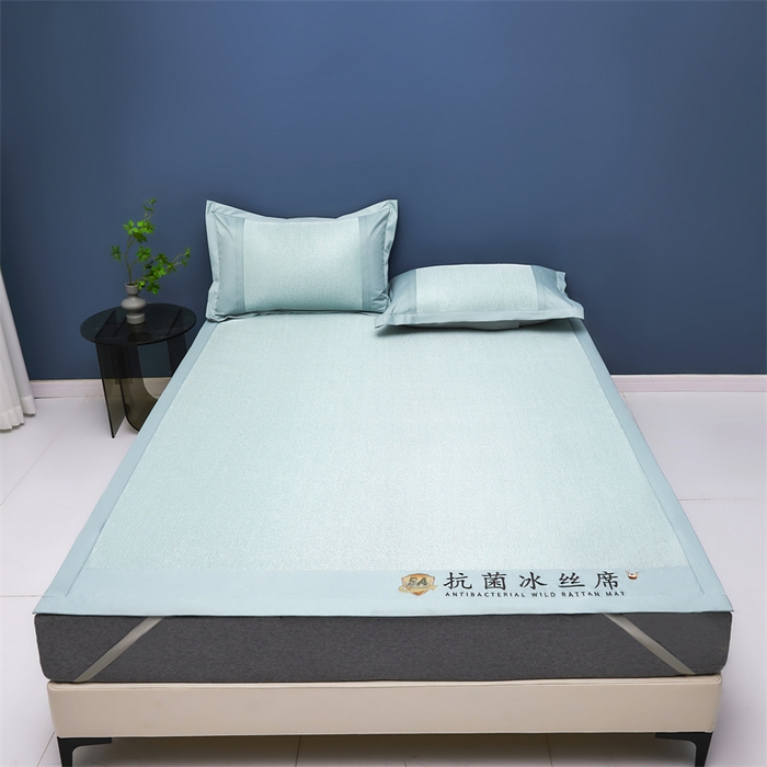 91家纺网 家纺一手货源 找家纺 鑫姿席业 2025新款5A抗菌冰丝凉席系列 云水绿（凉席款）