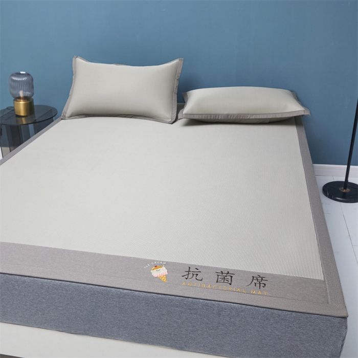 91家纺网 家纺一手货源 找家纺 鑫姿席业 2025新款抗菌冰激凌凉感丝冰丝席系列 冰激凌-烟灰