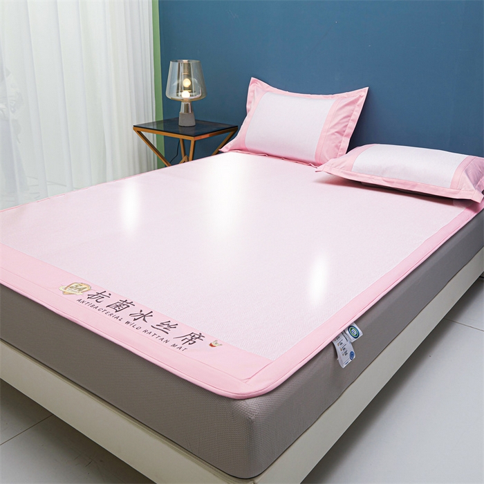 91家纺网 家纺一手货源 找家纺 鑫姿席业 2025新款5A抗菌冰丝凉席系列 香芋粉（床笠款）