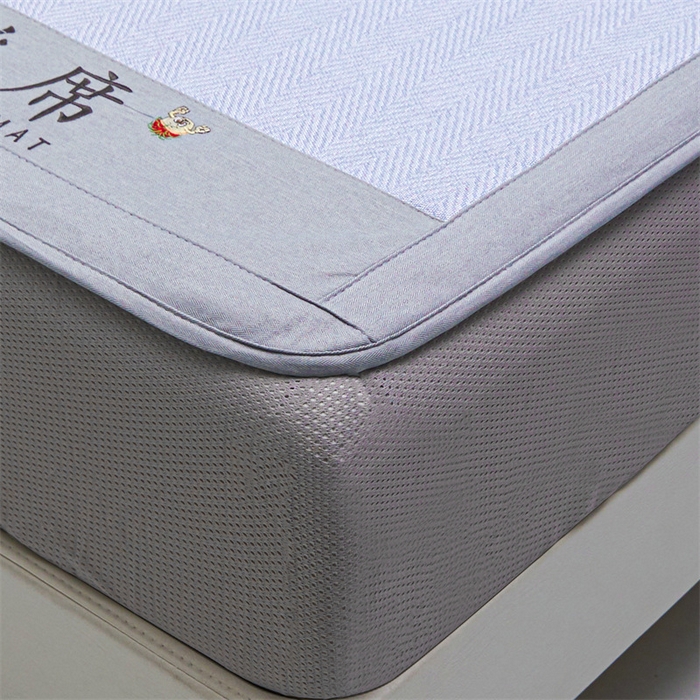 91家纺网 家纺一手货源 找家纺 鑫姿席业 2025新款5A抗菌冰丝凉席系列 淡蓝灰（床笠款）