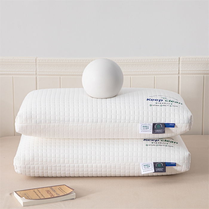 91家纺网 家纺一手货源 找家纺 大熊枕芯 2023新款小方格烫花捏角枕头枕芯 48*74cm/只小方格