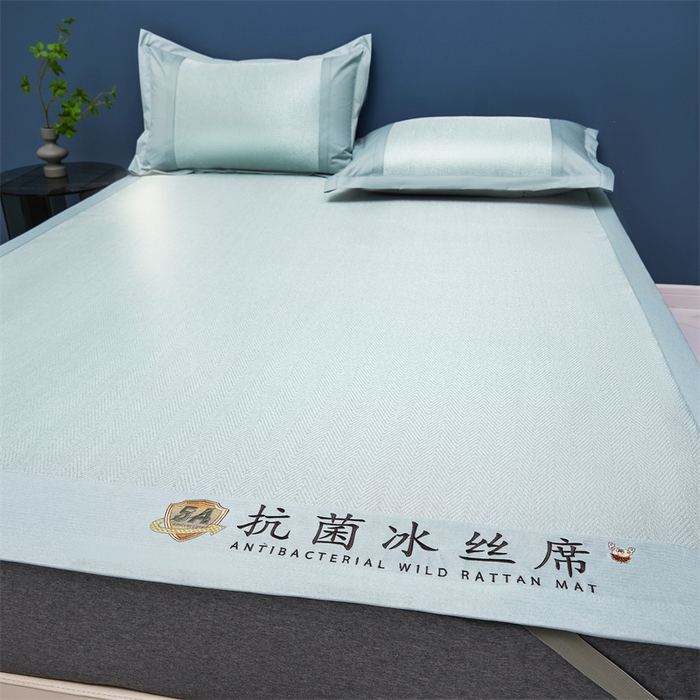 91家纺网 家纺一手货源 找家纺 鑫姿席业 2025新款5A抗菌冰丝凉席系列 云水绿（凉席款）