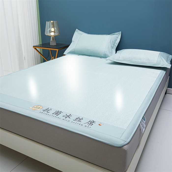 91家纺网 家纺一手货源 找家纺 鑫姿席业 2025新款5A抗菌冰丝凉席系列 云水绿（床笠款）