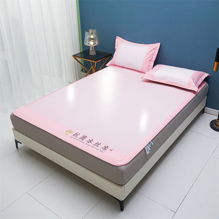 91家纺网 家纺一手货源 找家纺 鑫姿席业 2025新款5A抗菌冰丝凉席系列 香芋粉（床笠款）