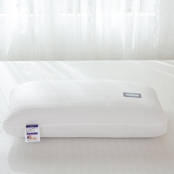 91家纺网 家纺一手货源 找家纺 （总）大熊枕芯 2023新款跑量爆款 麻花辫针织棉羽丝绒枕 单人枕头枕芯