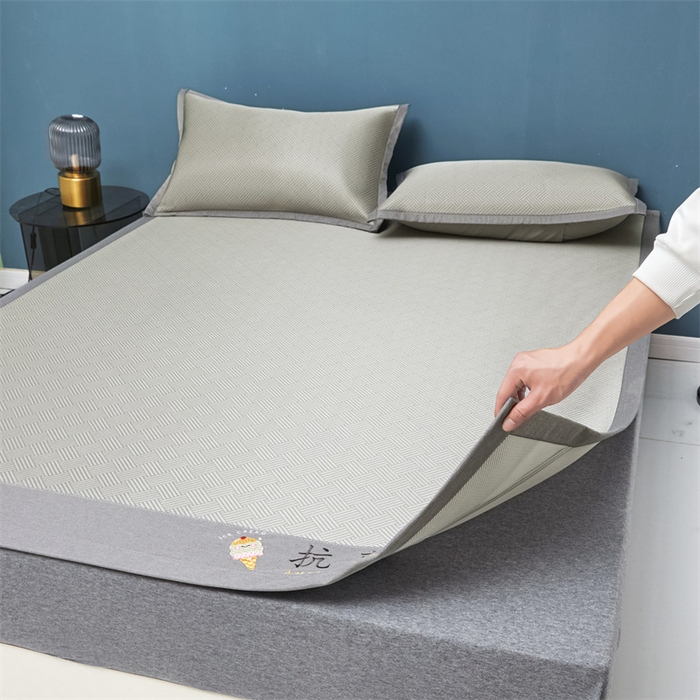 91家纺网 家纺一手货源 找家纺 鑫姿席业 2025新款抗菌冰激凌凉感丝冰丝席系列 冰激凌-浅灰