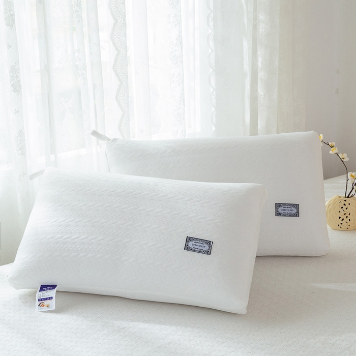 91家纺网 家纺一手货源 找家纺 （总）大熊枕芯 2023新款跑量爆款 麻花辫针织棉羽丝绒枕 单人枕头枕芯